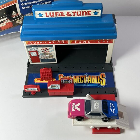 Matchbox Connectables Lube & Tune Toy Car Service Playset Garage 1 Vehicle 1990 - Picture 4 of 16